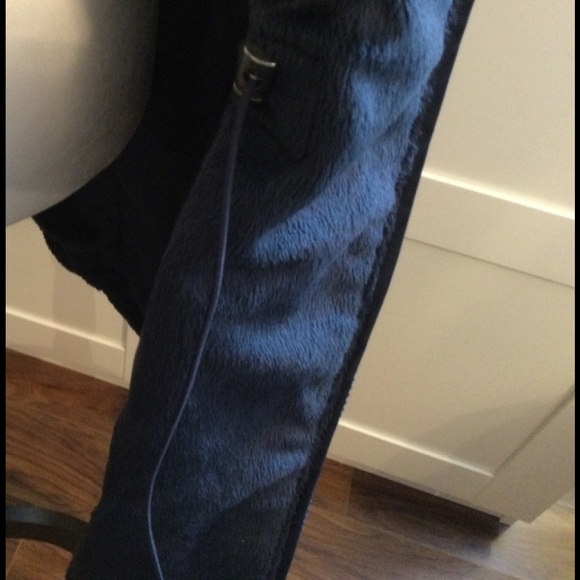 Winter Jacket from Bass Pro/Cabelas - Picture 5 of 10